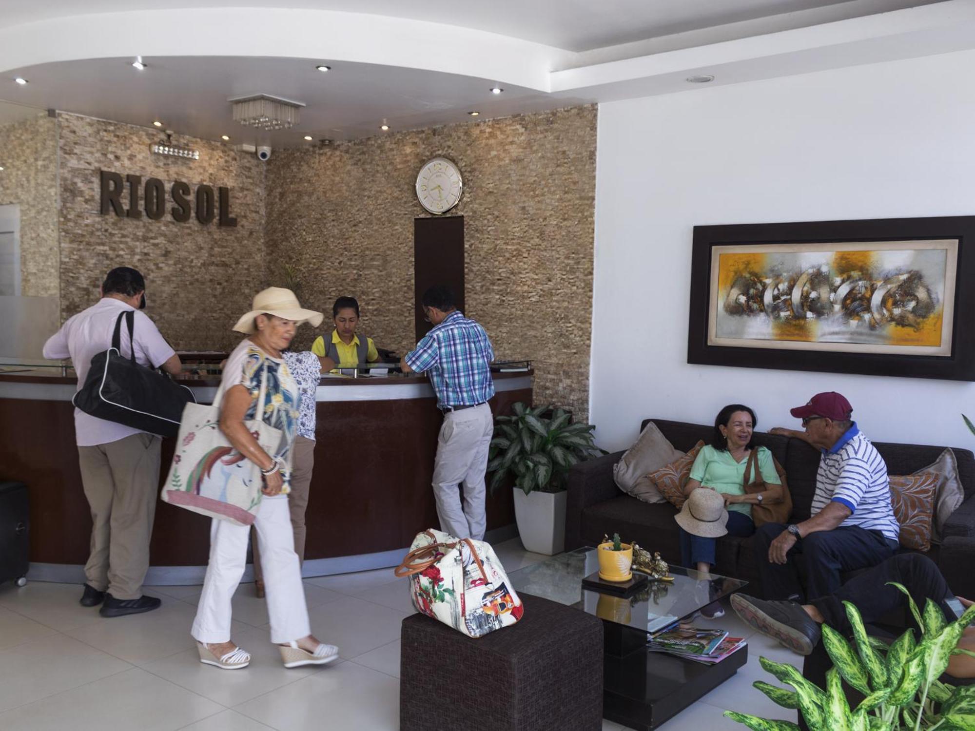 Riosol Tarapoto Hotel Ngoại thất bức ảnh